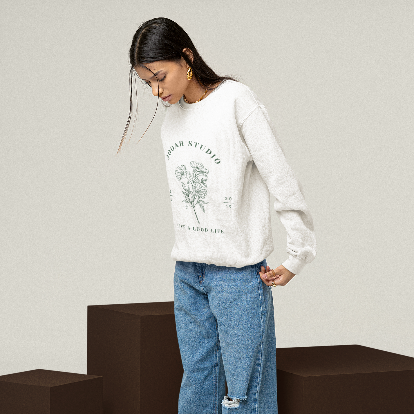 X Flower Sweatshirt - white – STUDIO